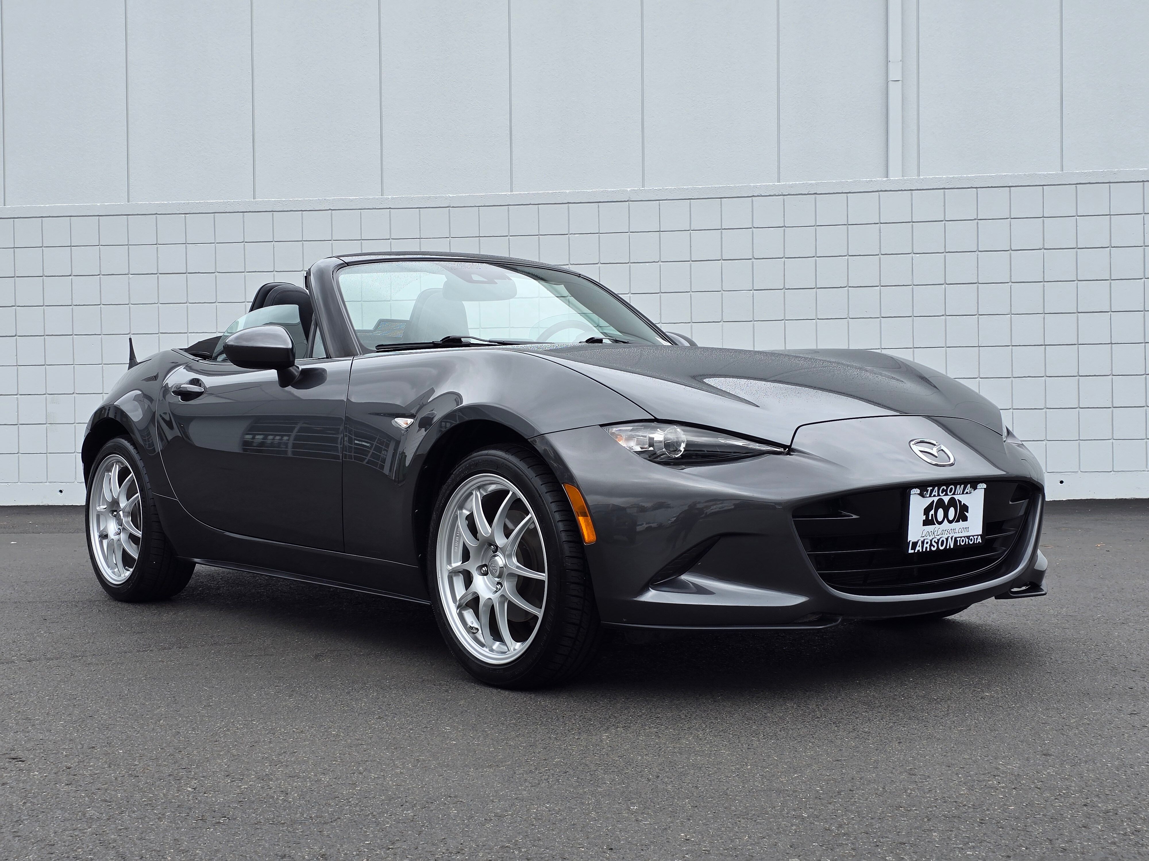 2023 Mazda MX-5 Miata Miata Grand Touring photo 3