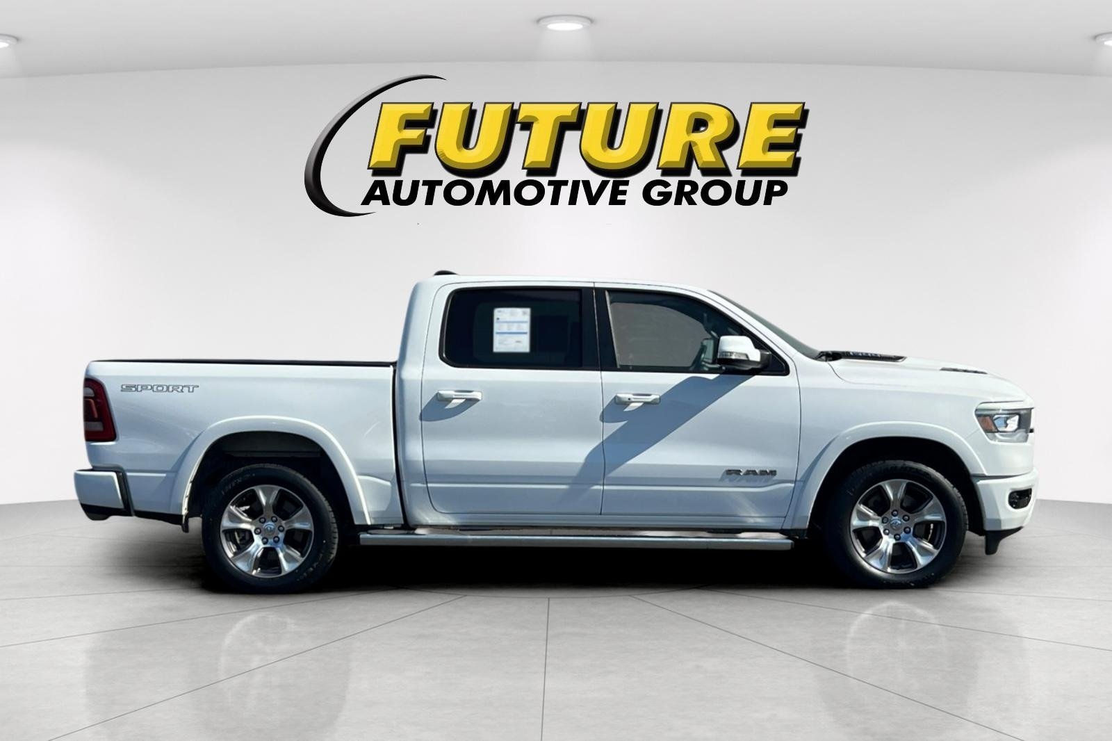 2021 Ram 1500 Laramie photo 2