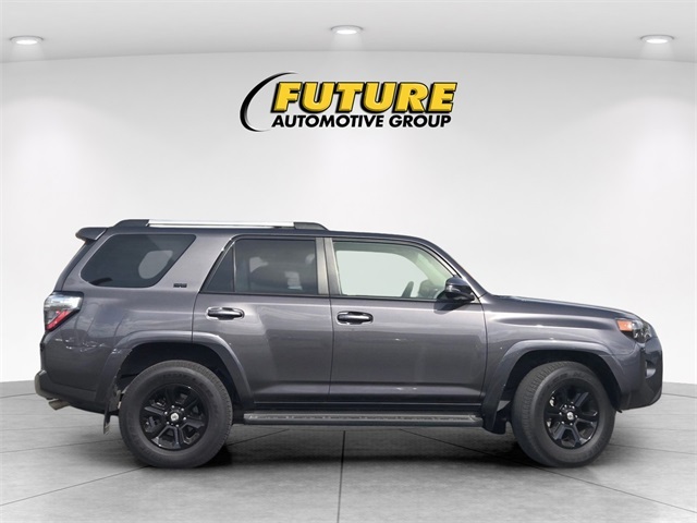 2021 Toyota 4Runner SR5 Premium photo 2