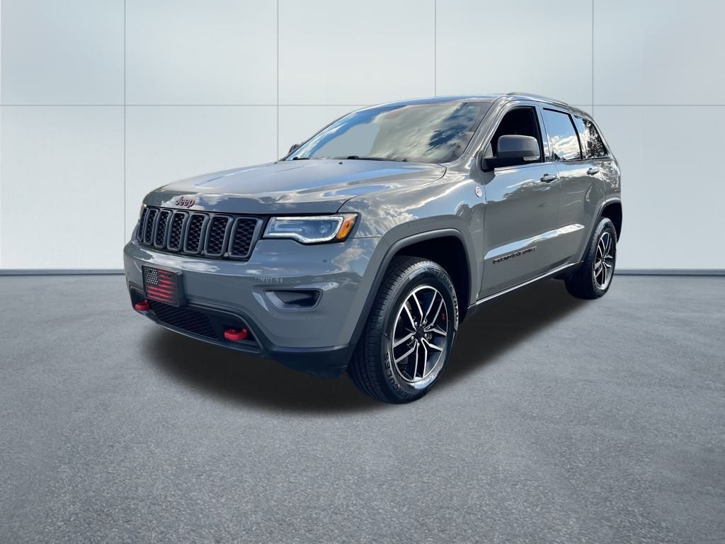 2021 Jeep Grand Cherokee Trailhawk photo 2