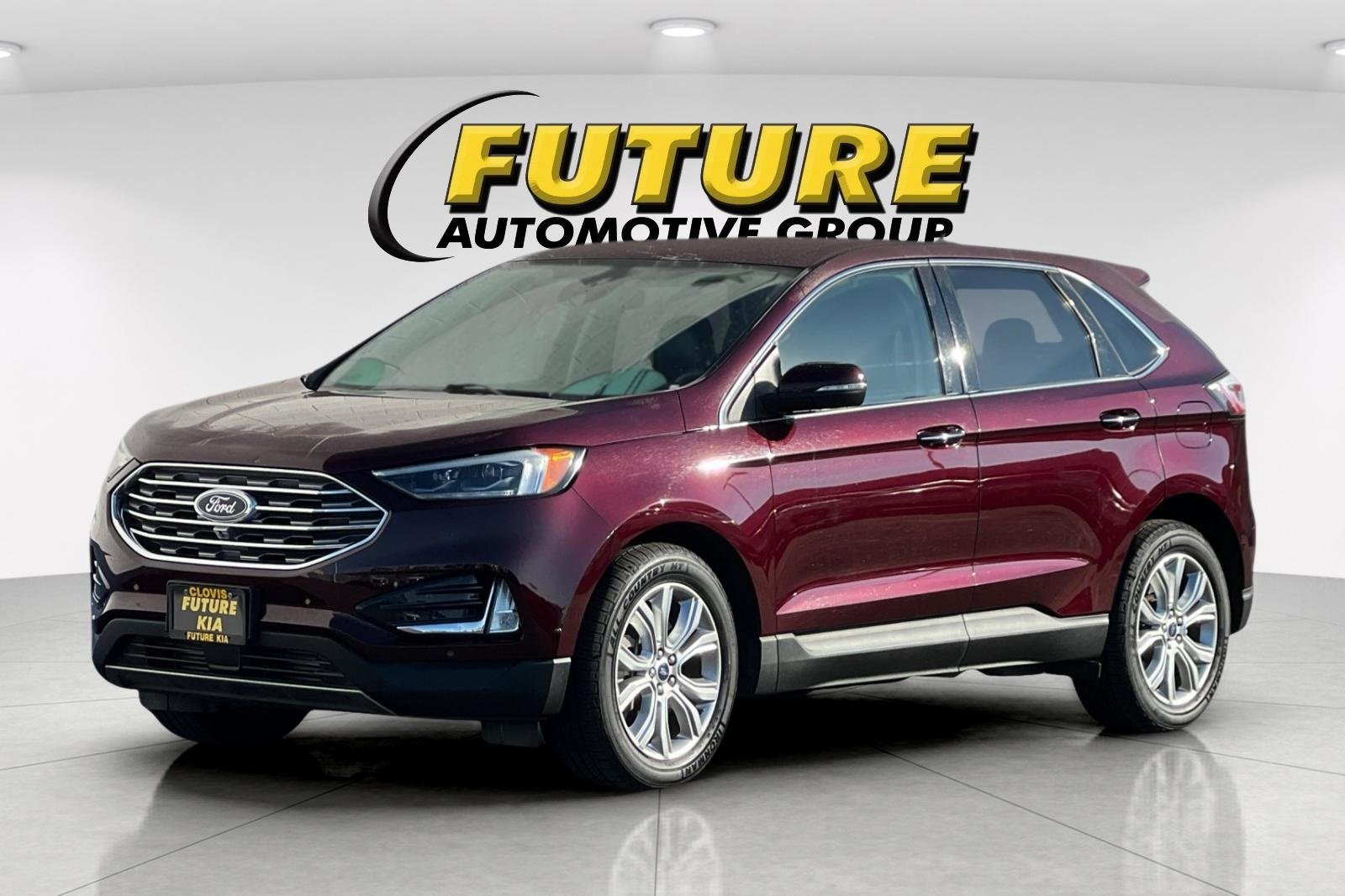 2022 Ford Edge Titanium photo 4