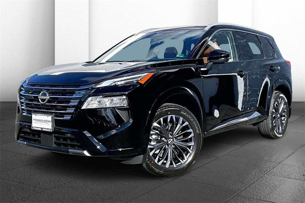 2026 Nissan Rogue Platinum photo 2