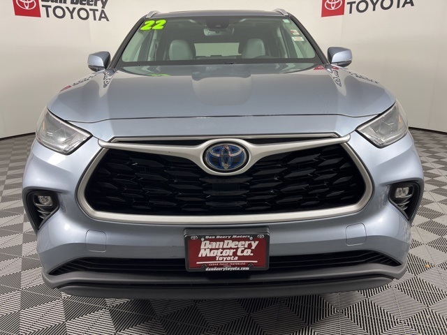 2022 Toyota Highlander Hybrid XLE photo 4