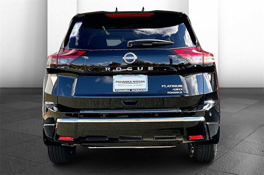 2026 Nissan Rogue Platinum photo 4