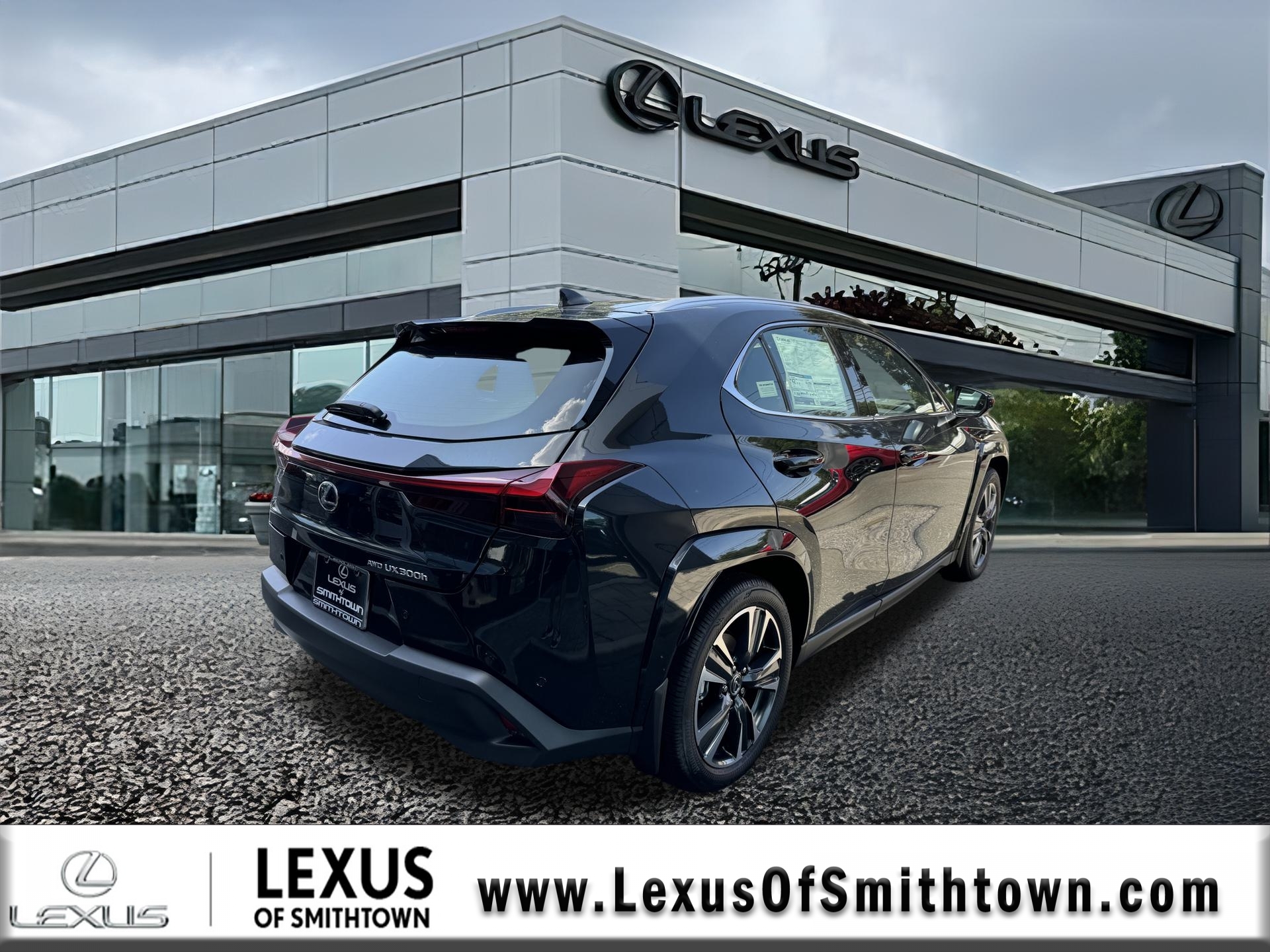 2025 Lexus UX Premium photo 4