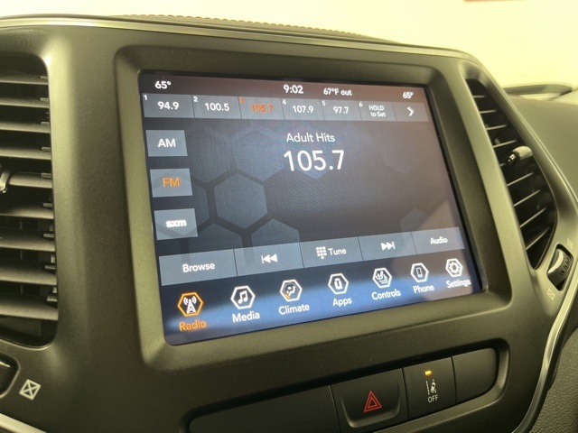 2022 Jeep Cherokee Trailhawk photo 3