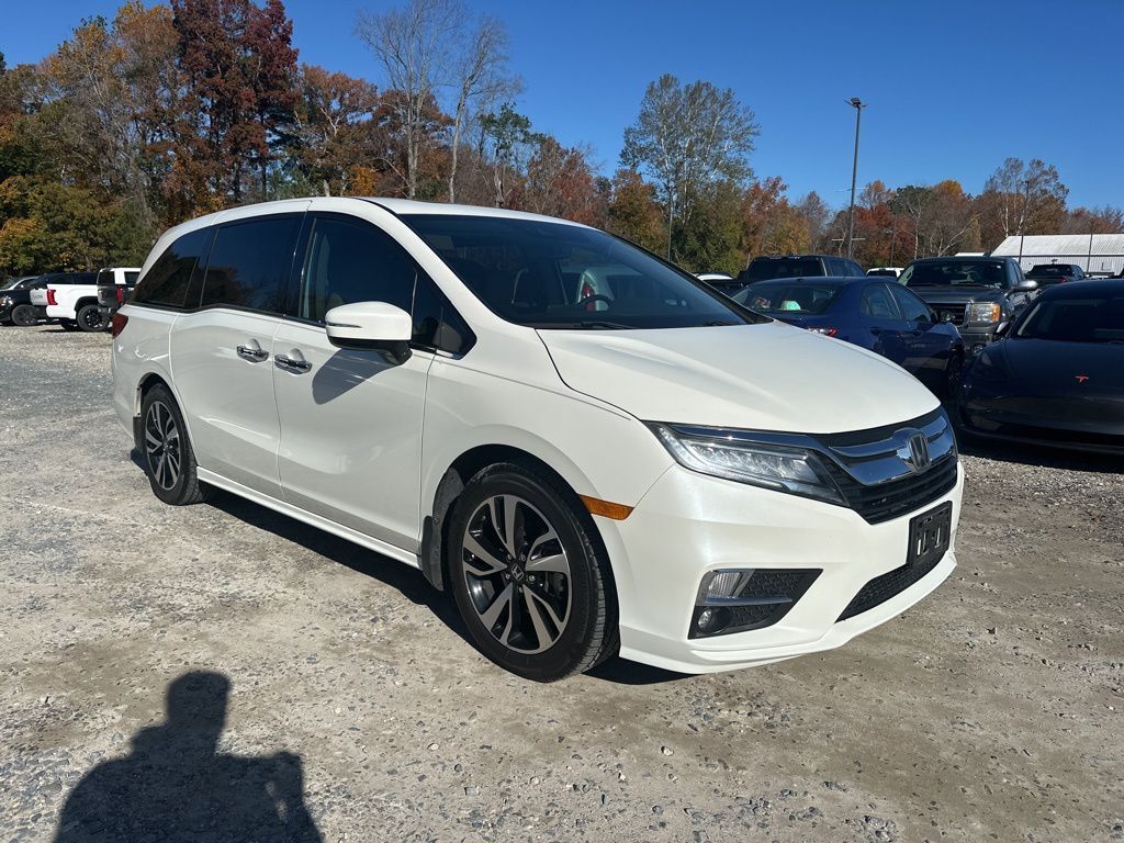 2019 Honda Odyssey Elite photo 3