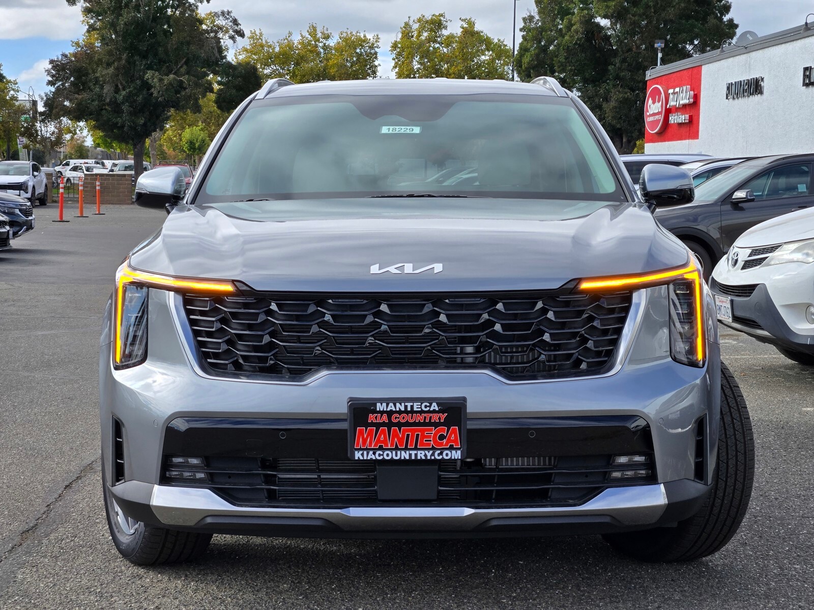 2026 Kia Sorento Hybrid EX photo 2