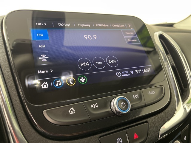 2023 Chevrolet Equinox Premier photo 3