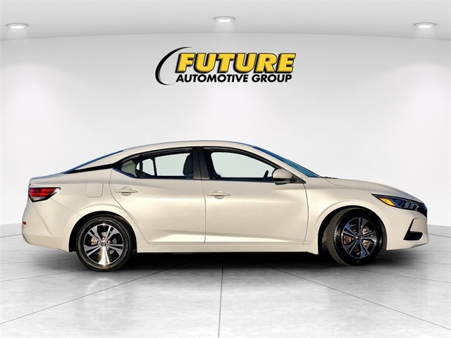 2021 Nissan Sentra SV photo 2
