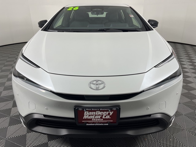 2026 Toyota Prius LE photo 2