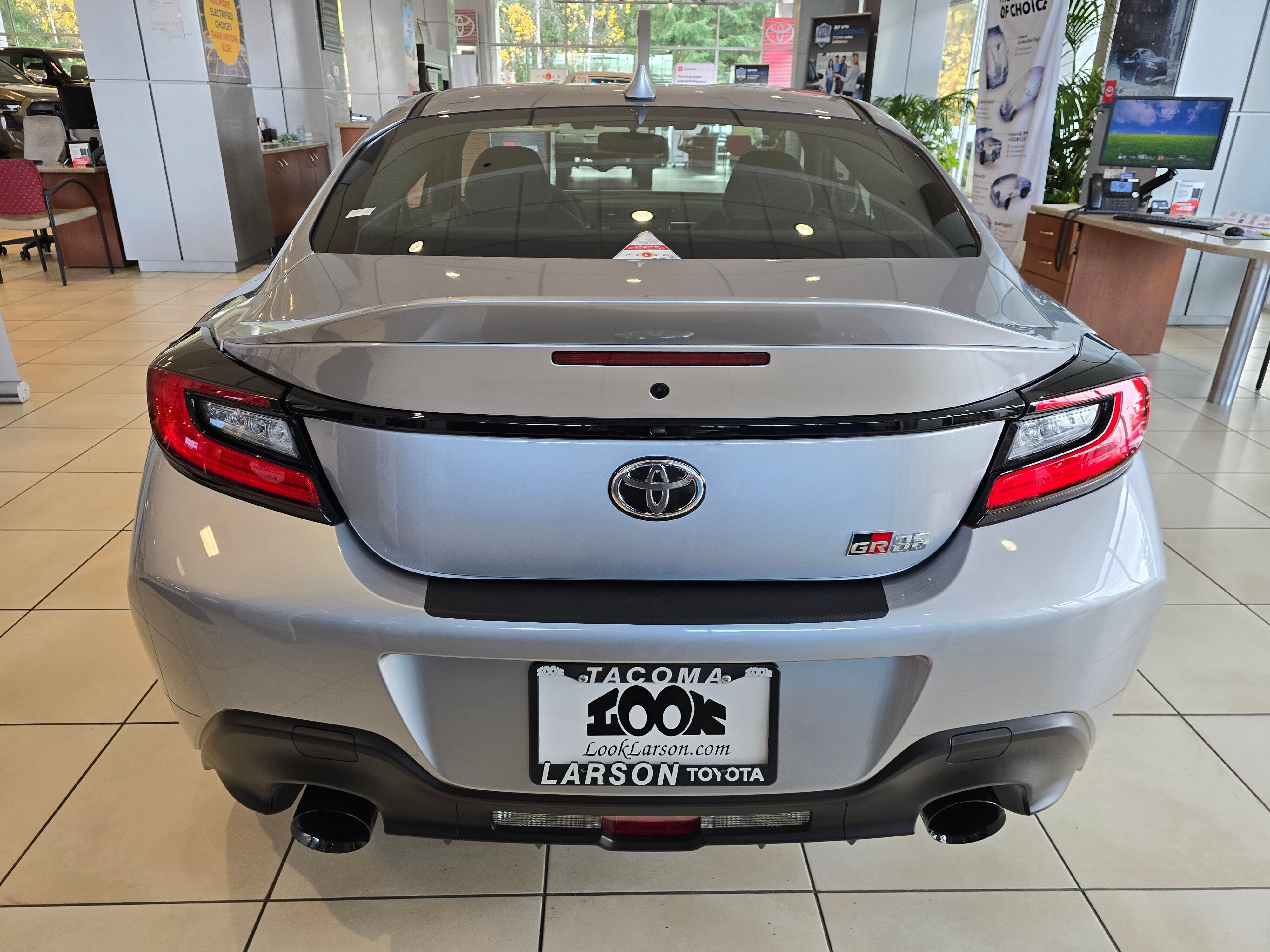 2025 Toyota GR86 Premium photo 4