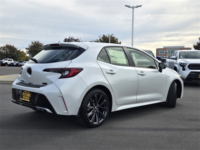 2026 Toyota Corolla XSE photo 4