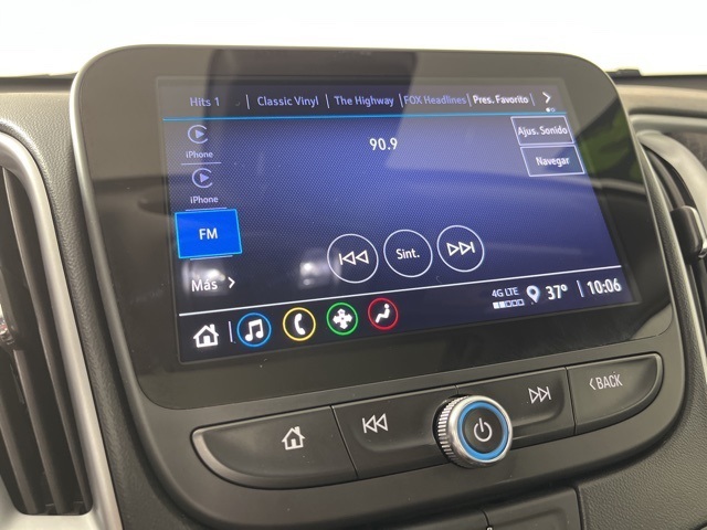 2023 Chevrolet Malibu 1LT photo 3