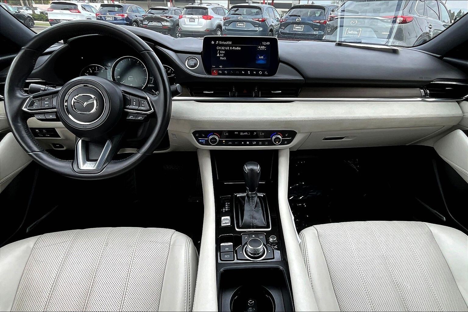 2019 Mazda Mazda6 Signature photo 2
