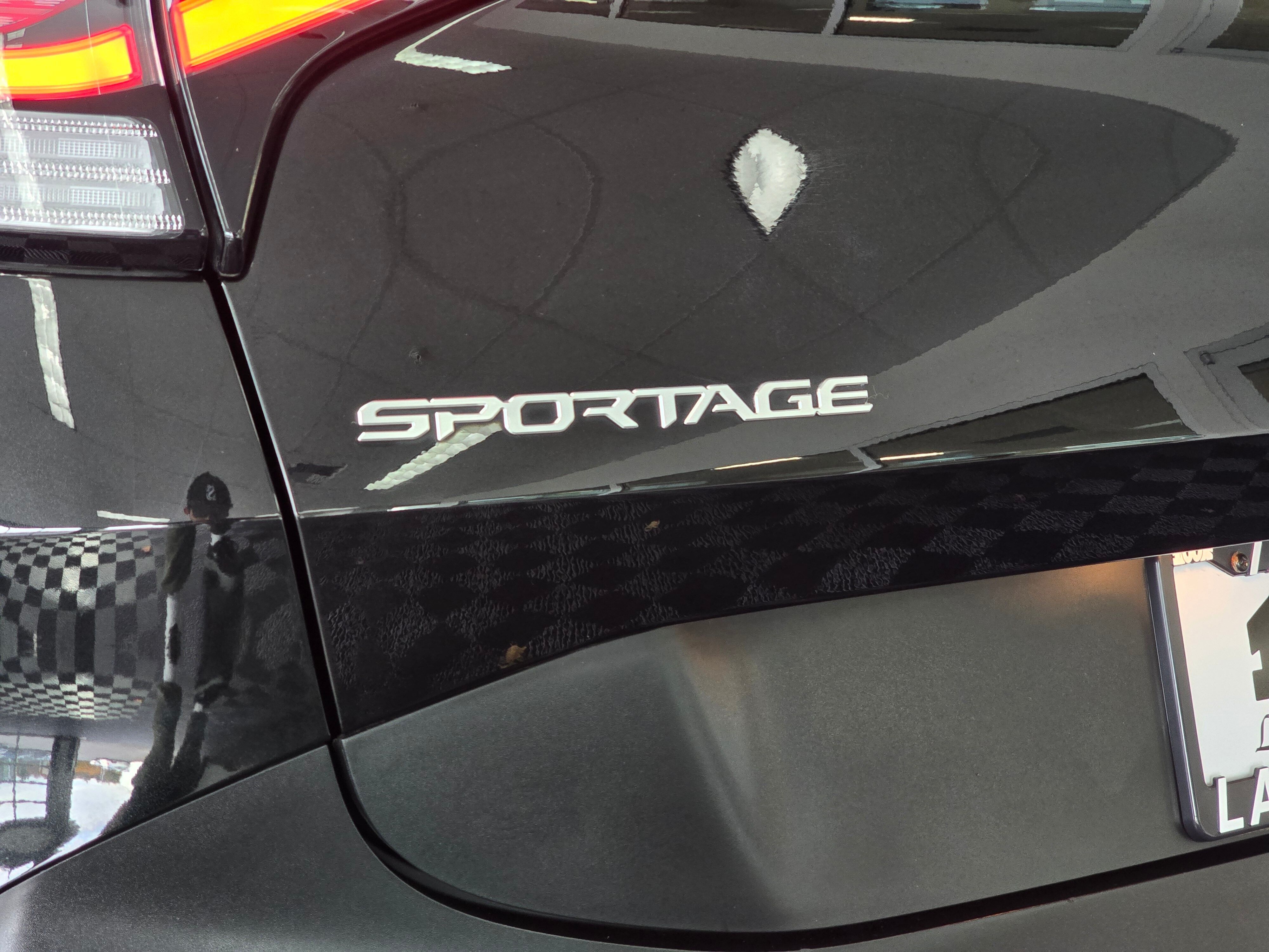 2023 Kia Sportage Plug-In Hybrid X-Line Prestige photo 2