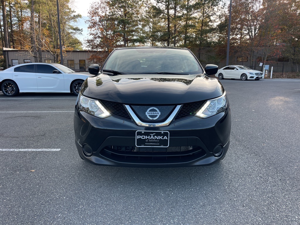 2019 Nissan Rogue Sport S photo 3