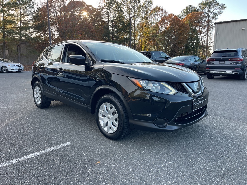 2019 Nissan Rogue Sport S photo 4