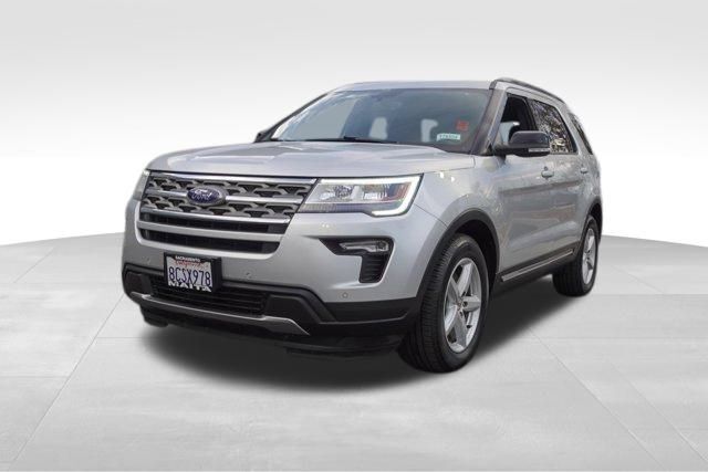 2018 Ford Explorer XLT photo 4