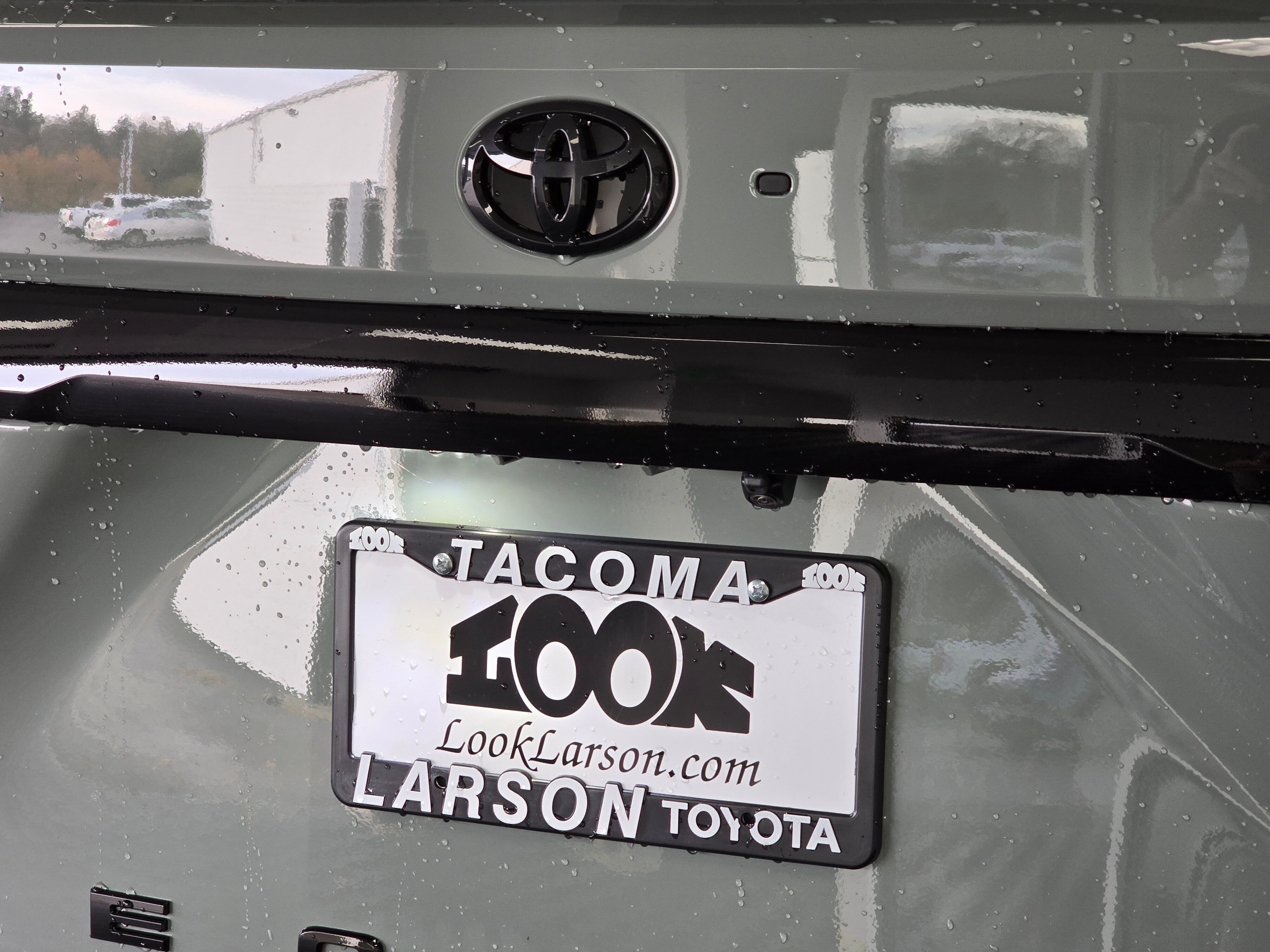 2026 Toyota Sequoia Platinum photo 3