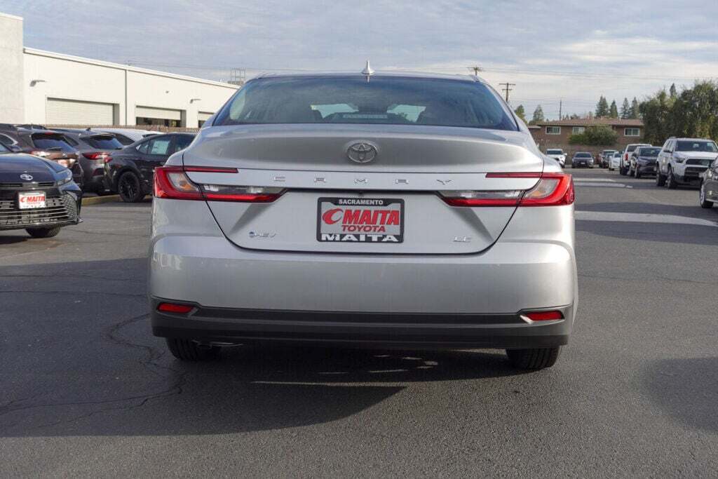 2026 Toyota Camry LE photo 3