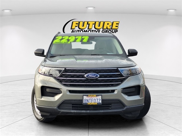 2020 Ford Explorer XLT photo 2