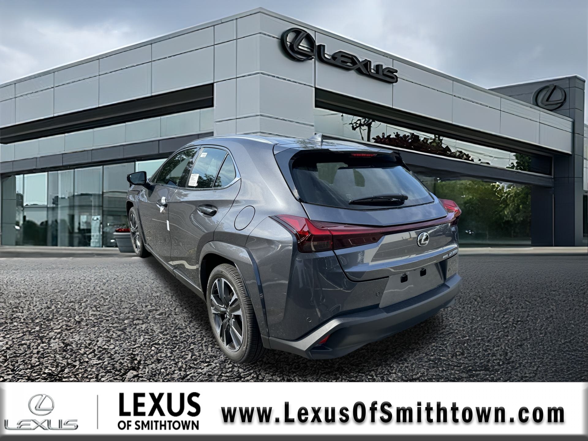 2025 Lexus UX Premium photo 2