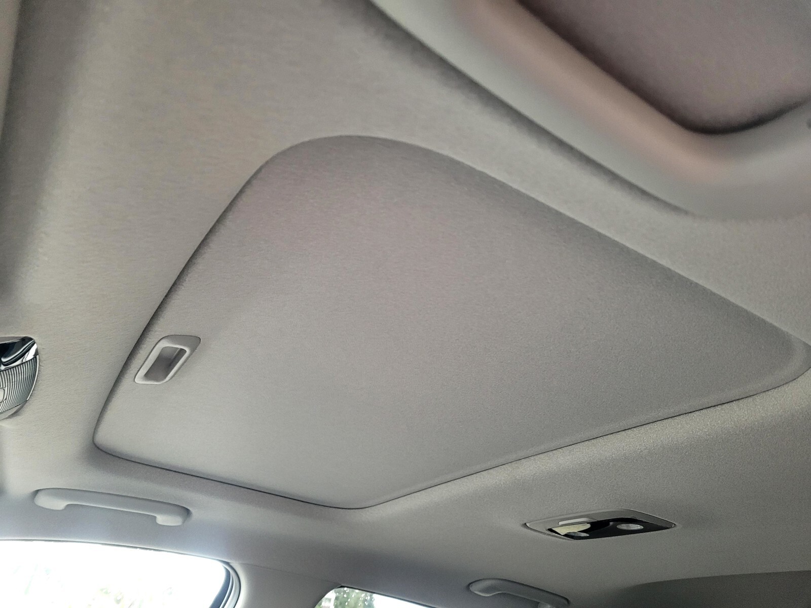 2026 Kia Niro EX Premium photo 3