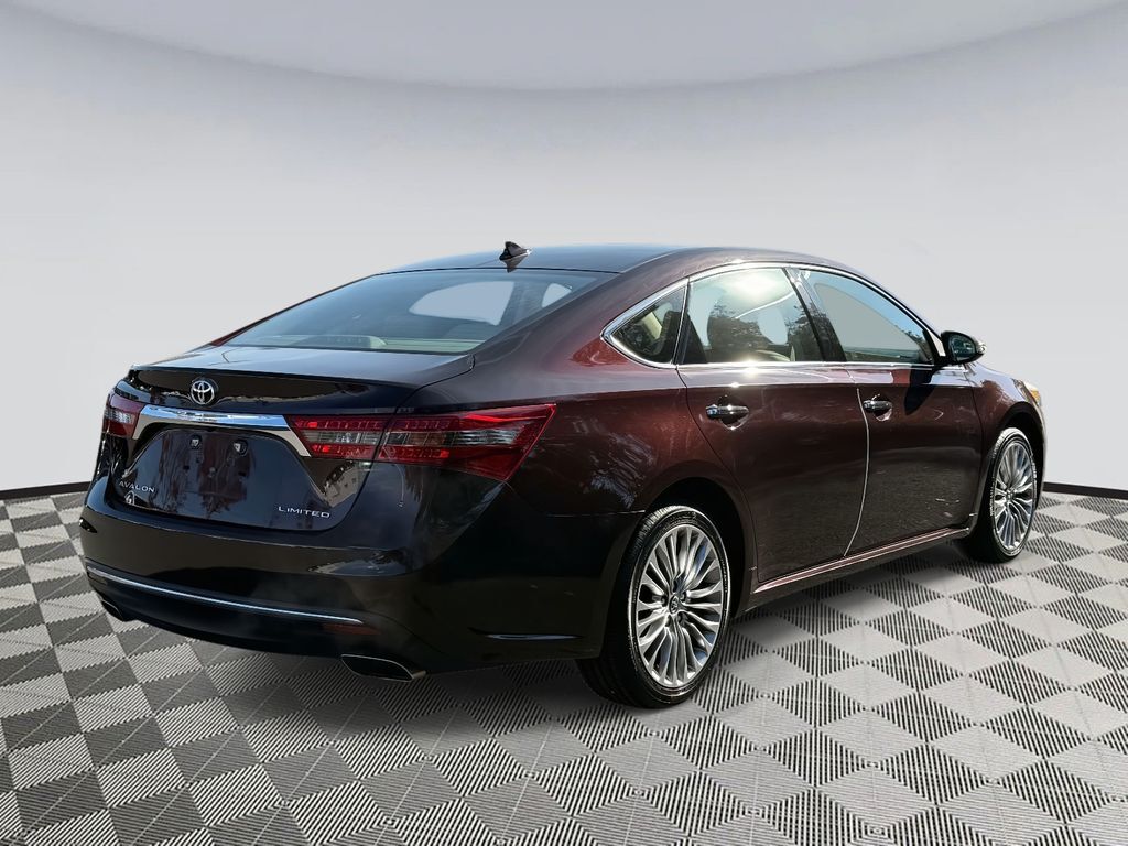 2016 Toyota Avalon Limited photo 2