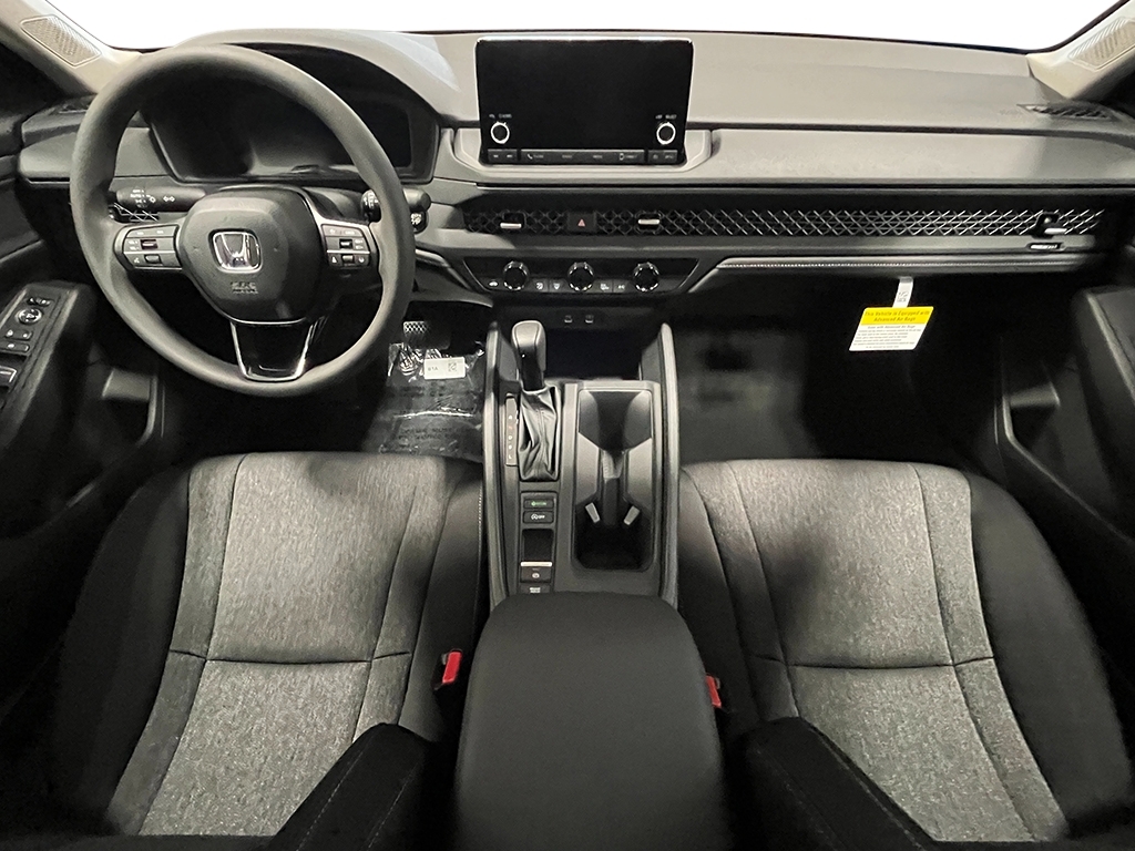 2025 Honda Accord SE photo 2