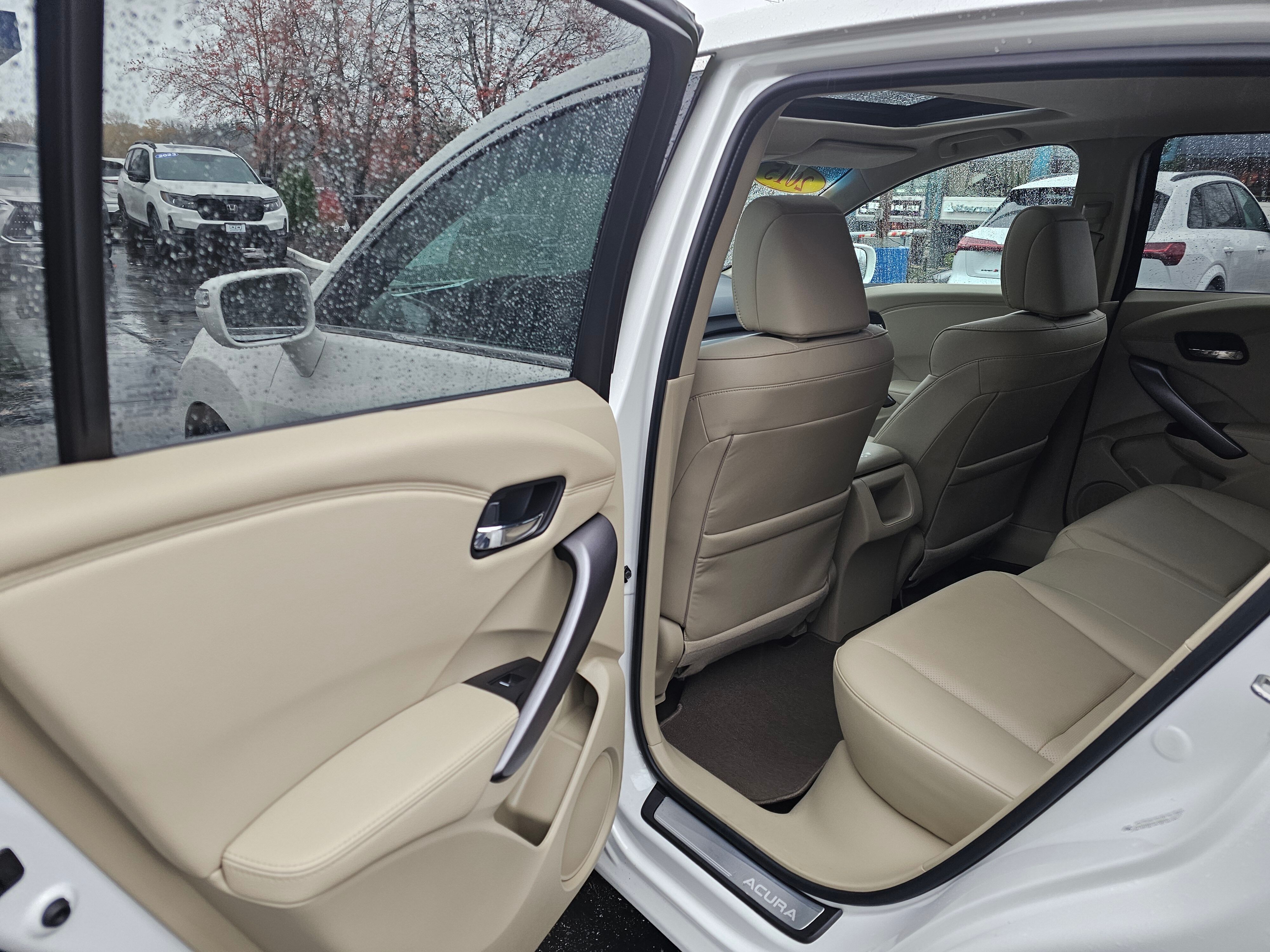 2015 Acura RDX Technology photo 4