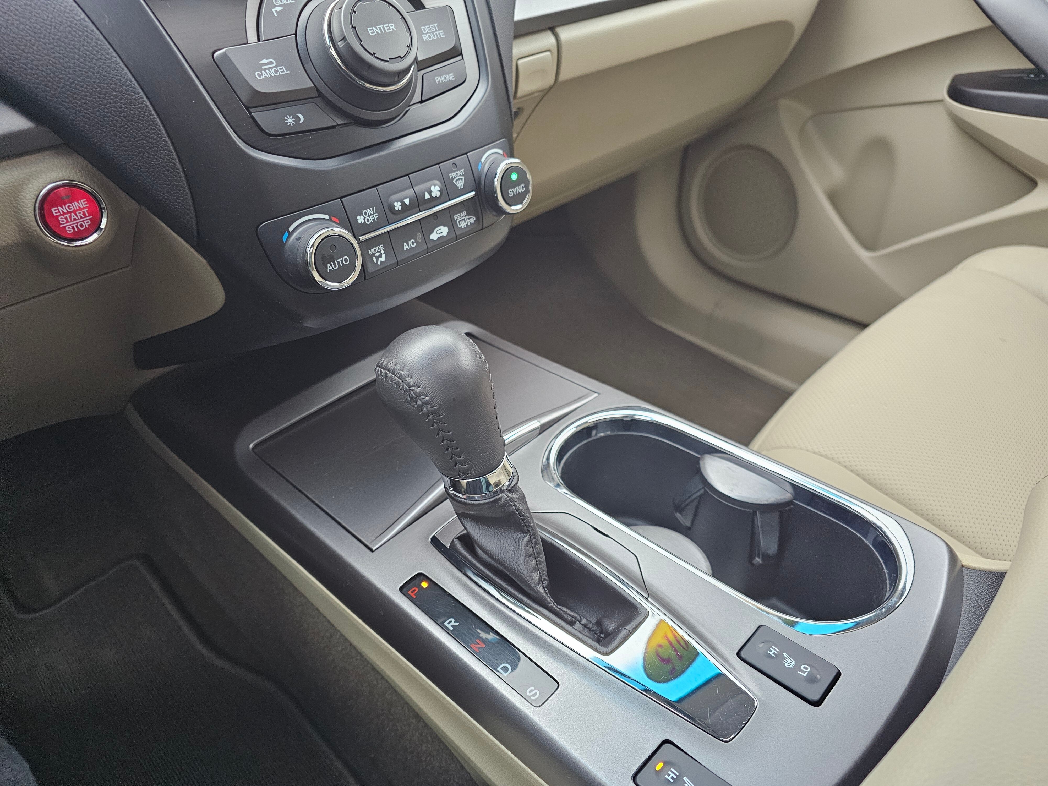 2015 Acura RDX Technology photo 3