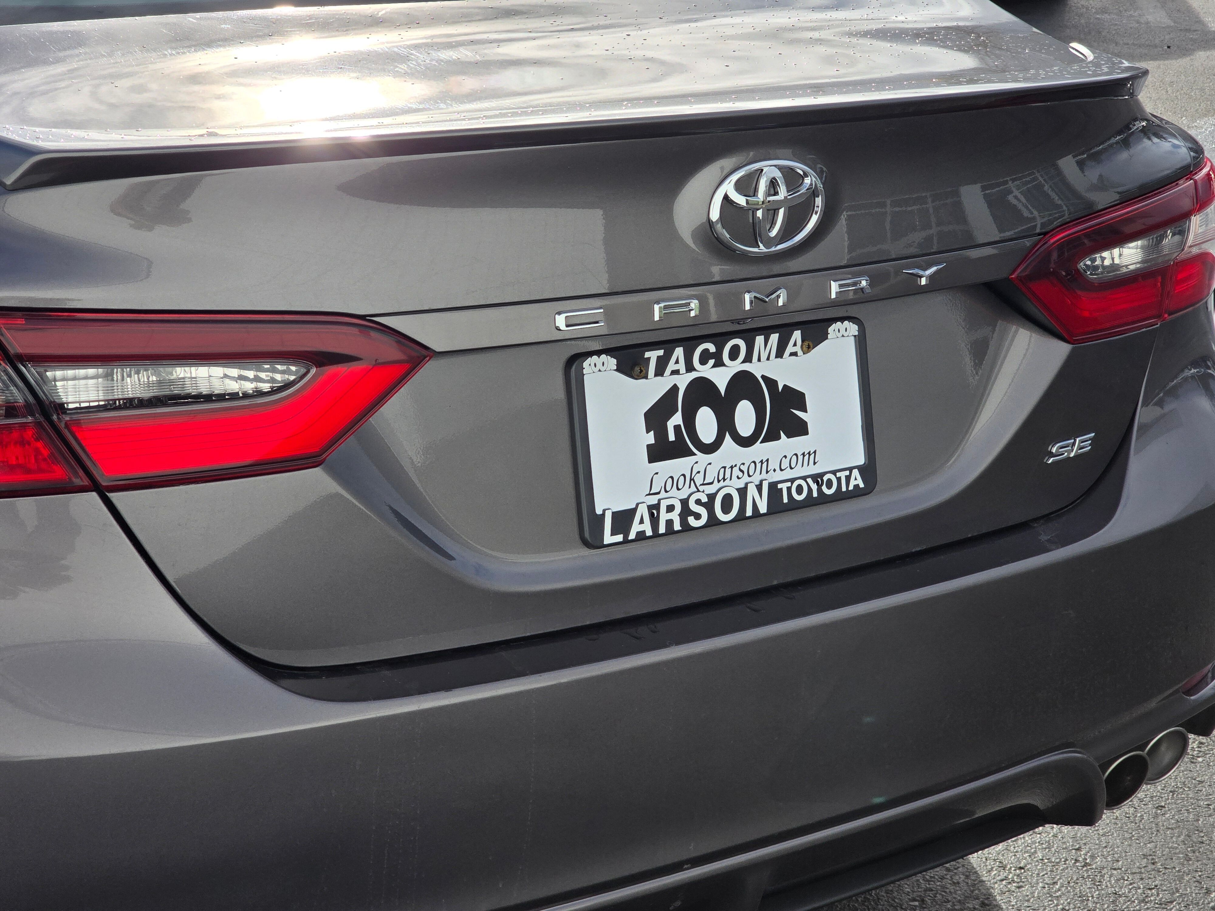 2024 Toyota Camry SE photo 2