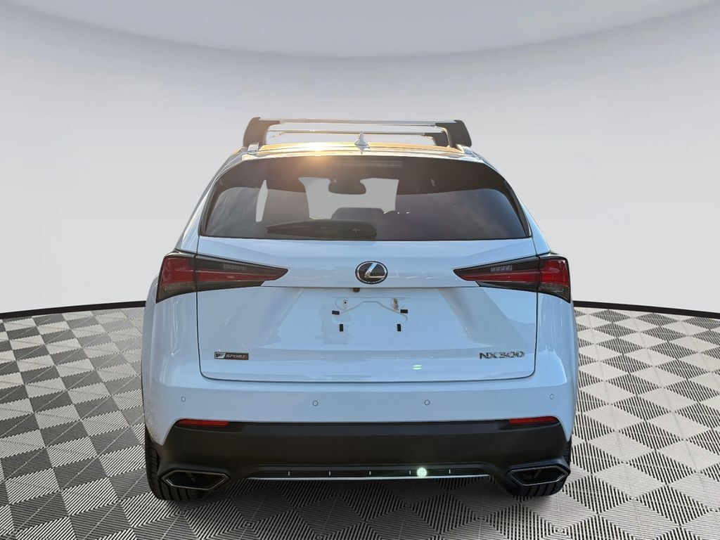 2021 Lexus NX 300 F SPORT photo 3