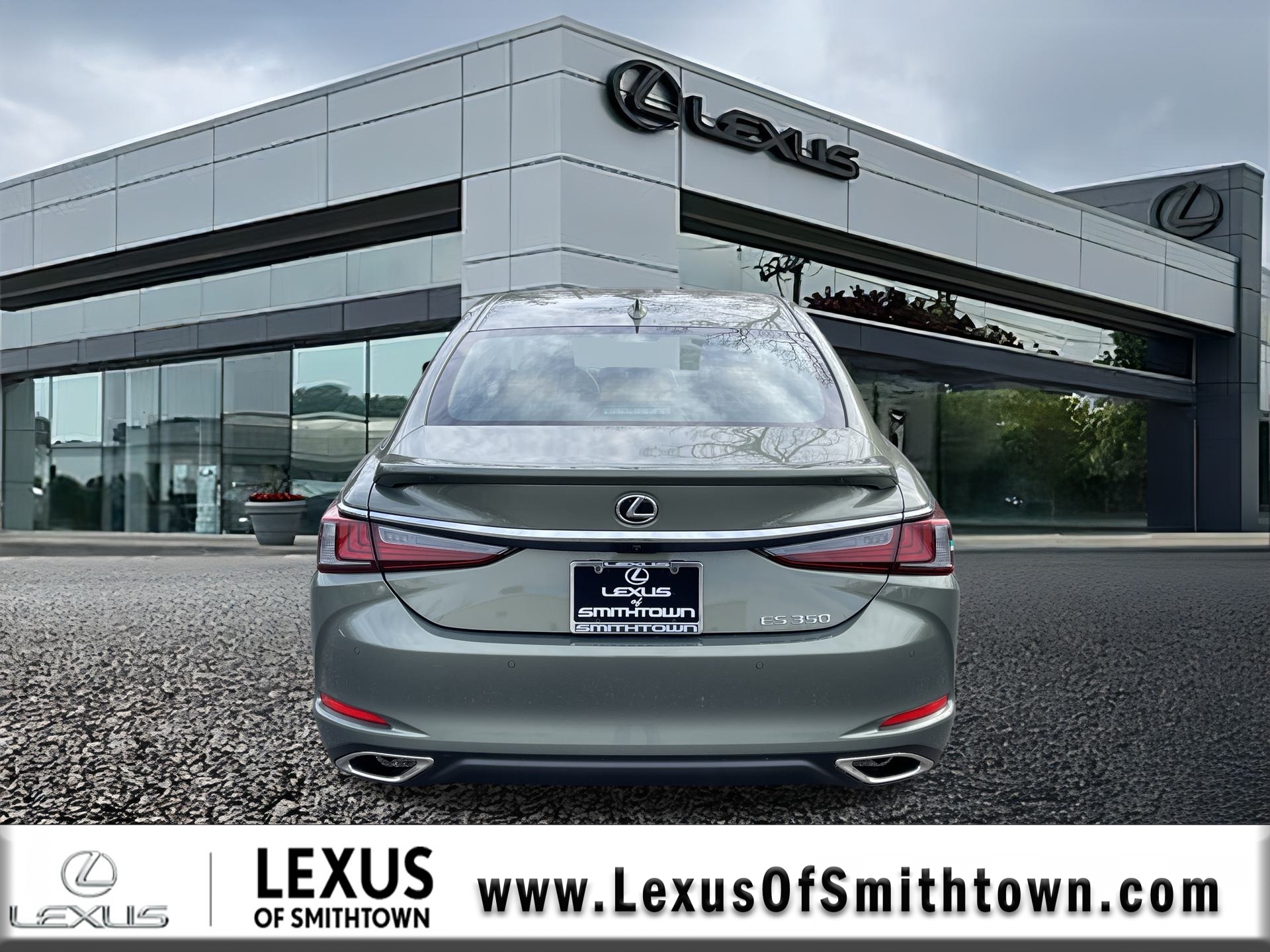 2025 Lexus ES 350 photo 3