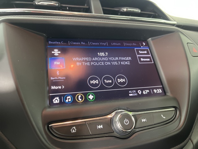 2023 Chevrolet Trailblazer LS photo 3