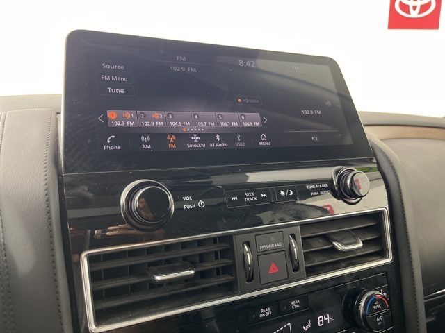 2023 Nissan Armada SL photo 4