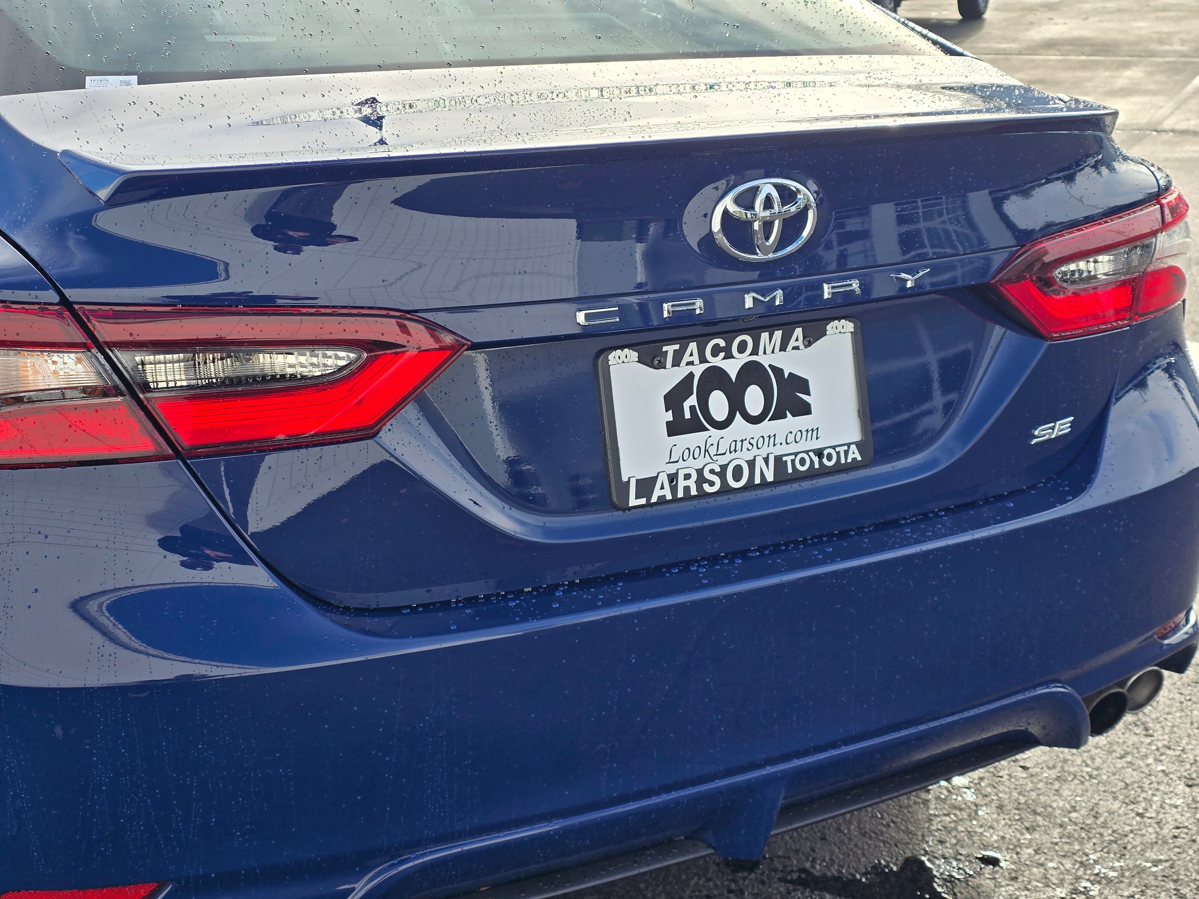 2024 Toyota Camry SE photo 2