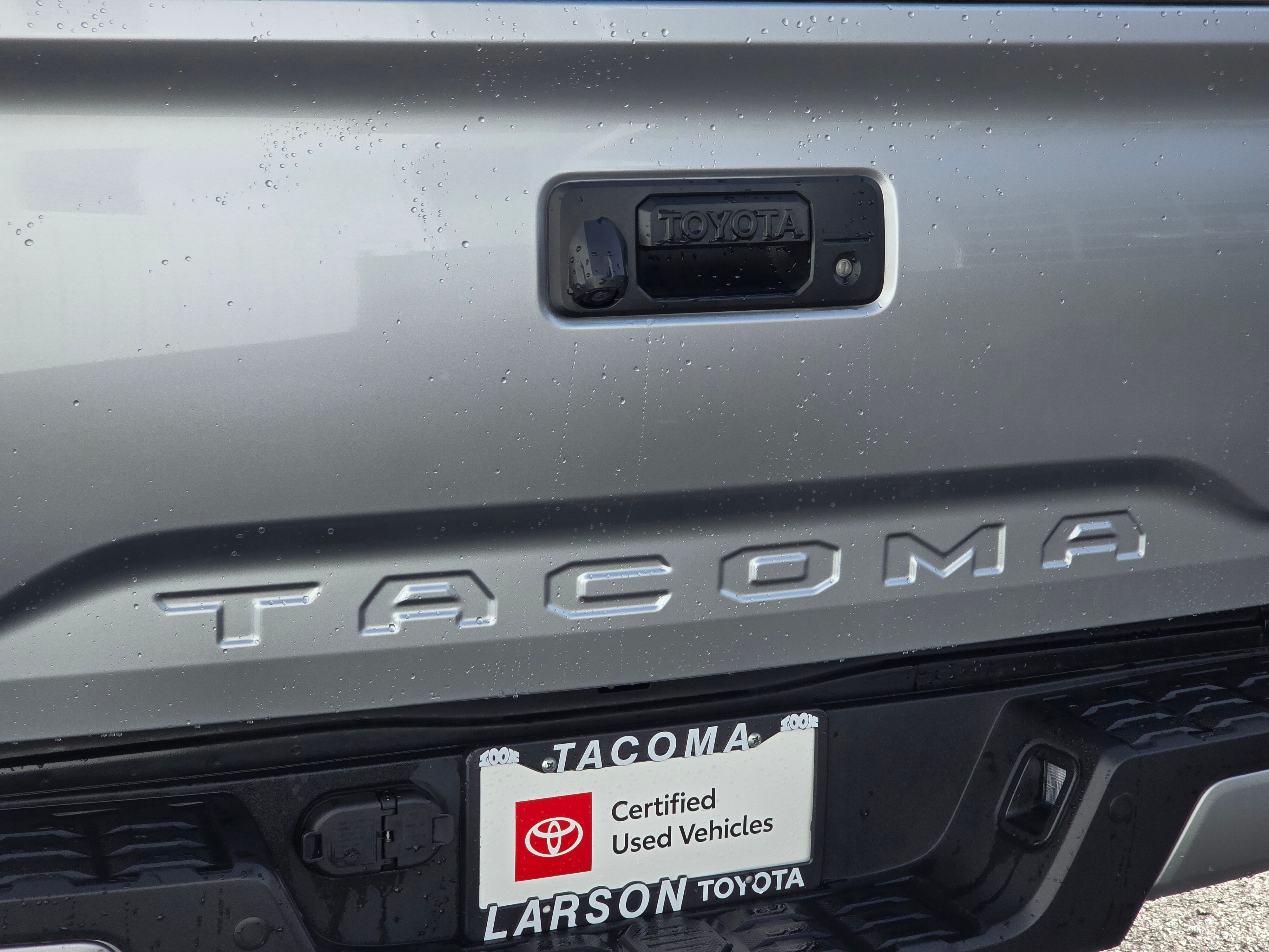 2023 Toyota Tacoma Limited photo 4