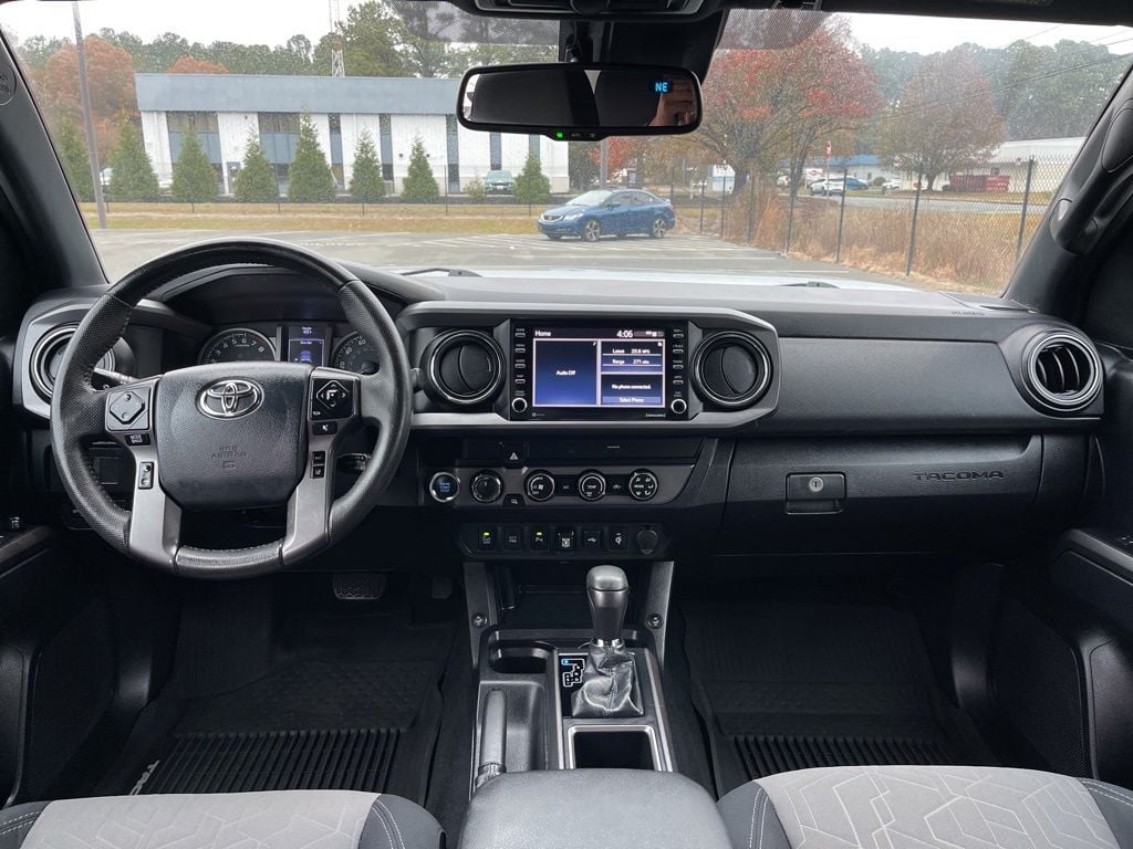 2020 Toyota Tacoma TRD Off-Road V6 photo 2