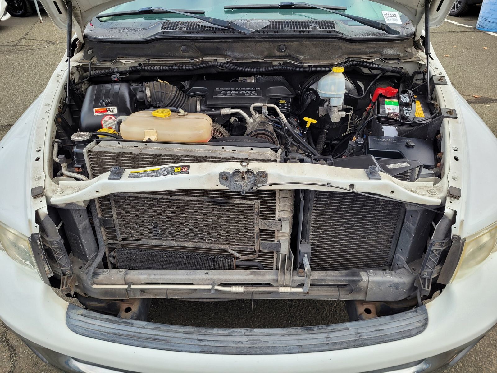 2004 Dodge Ram SLT photo 3