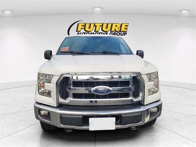 2017 Ford F-150 XLT photo 2
