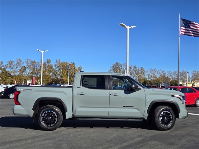 2026 Toyota Tundra SR5 photo 3