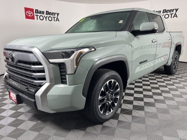 2026 Toyota Tundra Limited photo 3