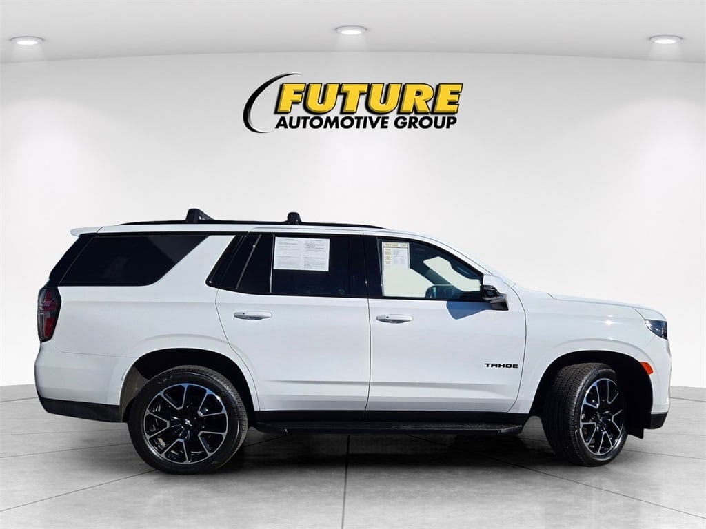 2022 Chevrolet Tahoe RST photo 3