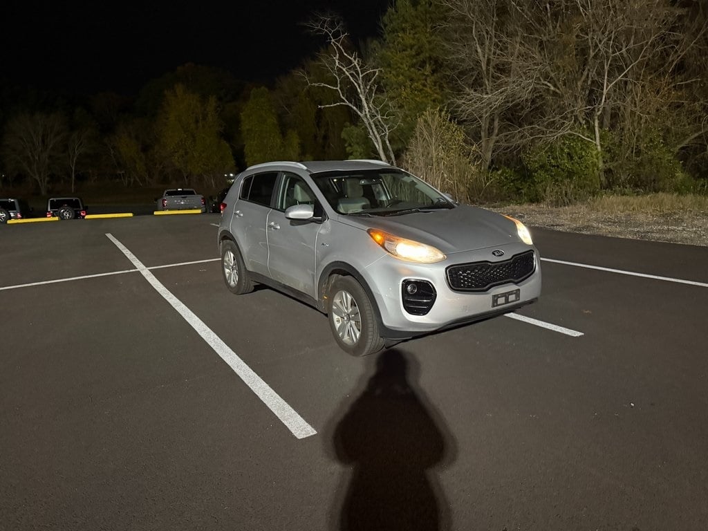 2017 Kia Sportage LX photo 2