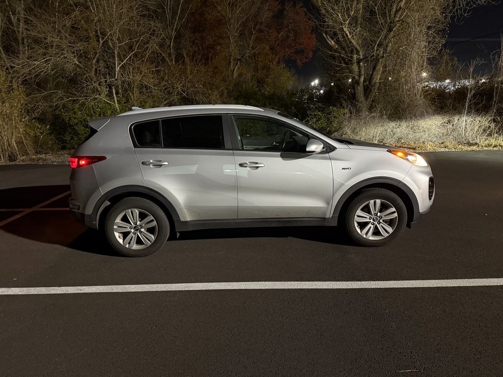 2017 Kia Sportage LX photo 3