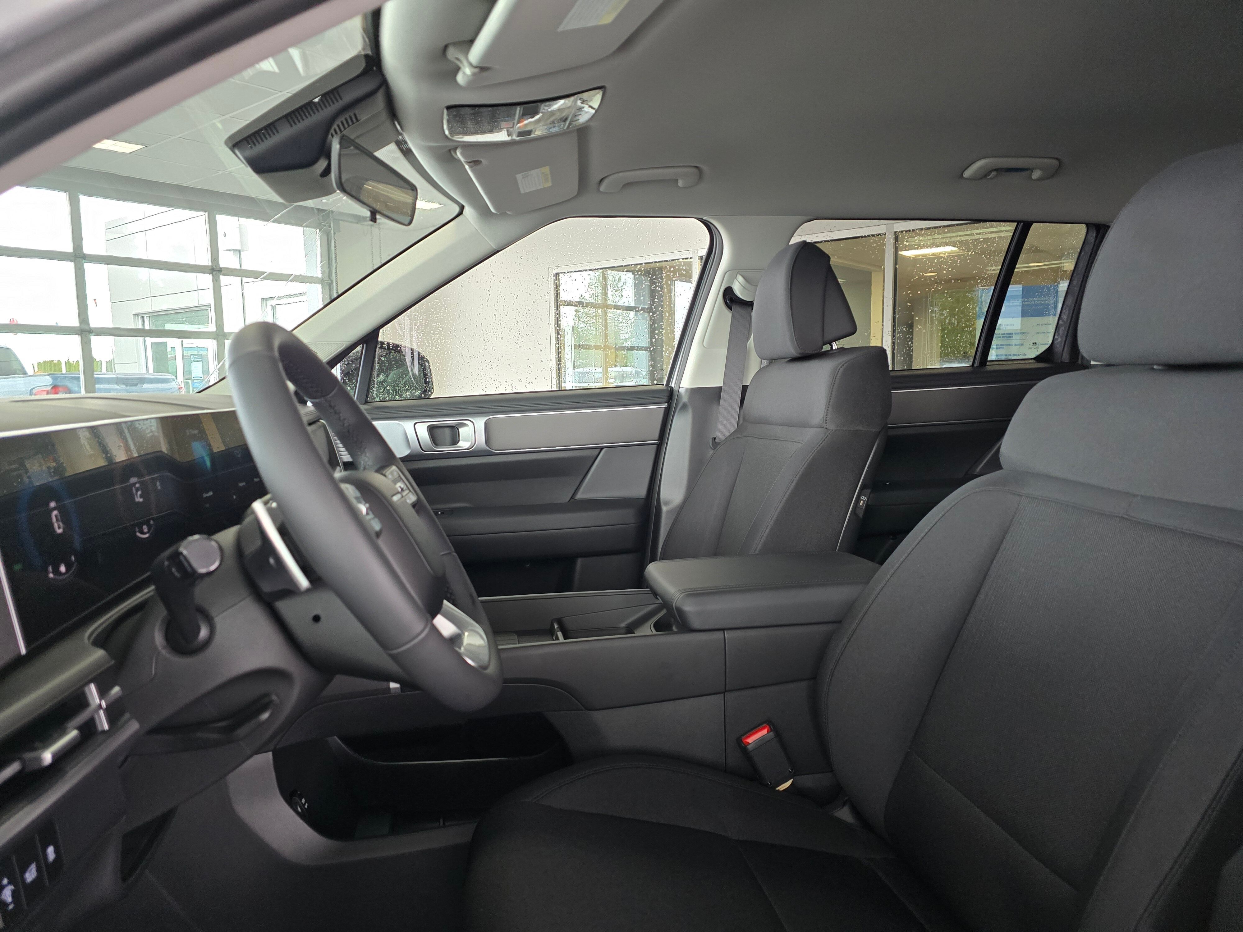 2026 Hyundai Santa Fe SE photo 3