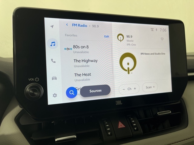 2025 Toyota RAV4 Limited photo 4