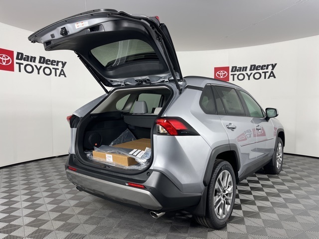 2025 Toyota RAV4 Limited photo 3